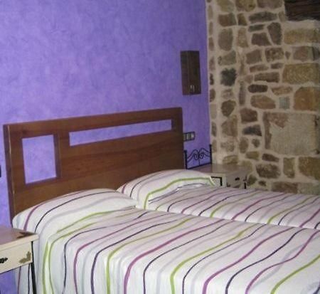 La Botería Hostal Salas De Los Infantes Exterior foto